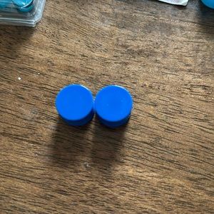 Plastic plugs